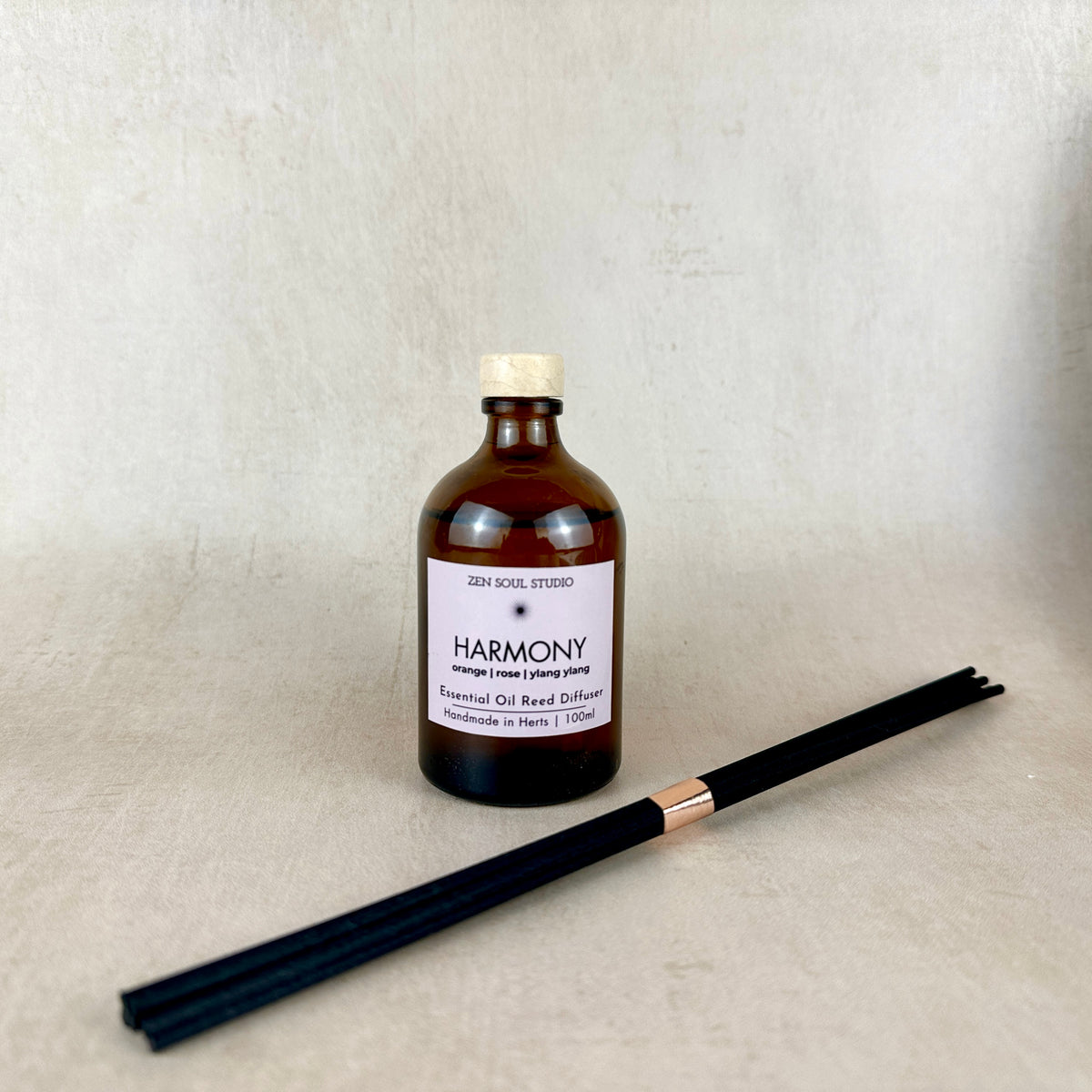 REED DIFFUSER - HARMONY Essential oils
