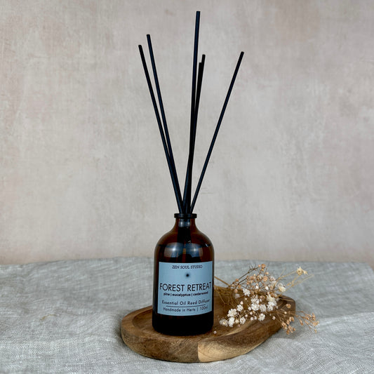 REED DIFFUSER - FOREST RETREAT Essential oils