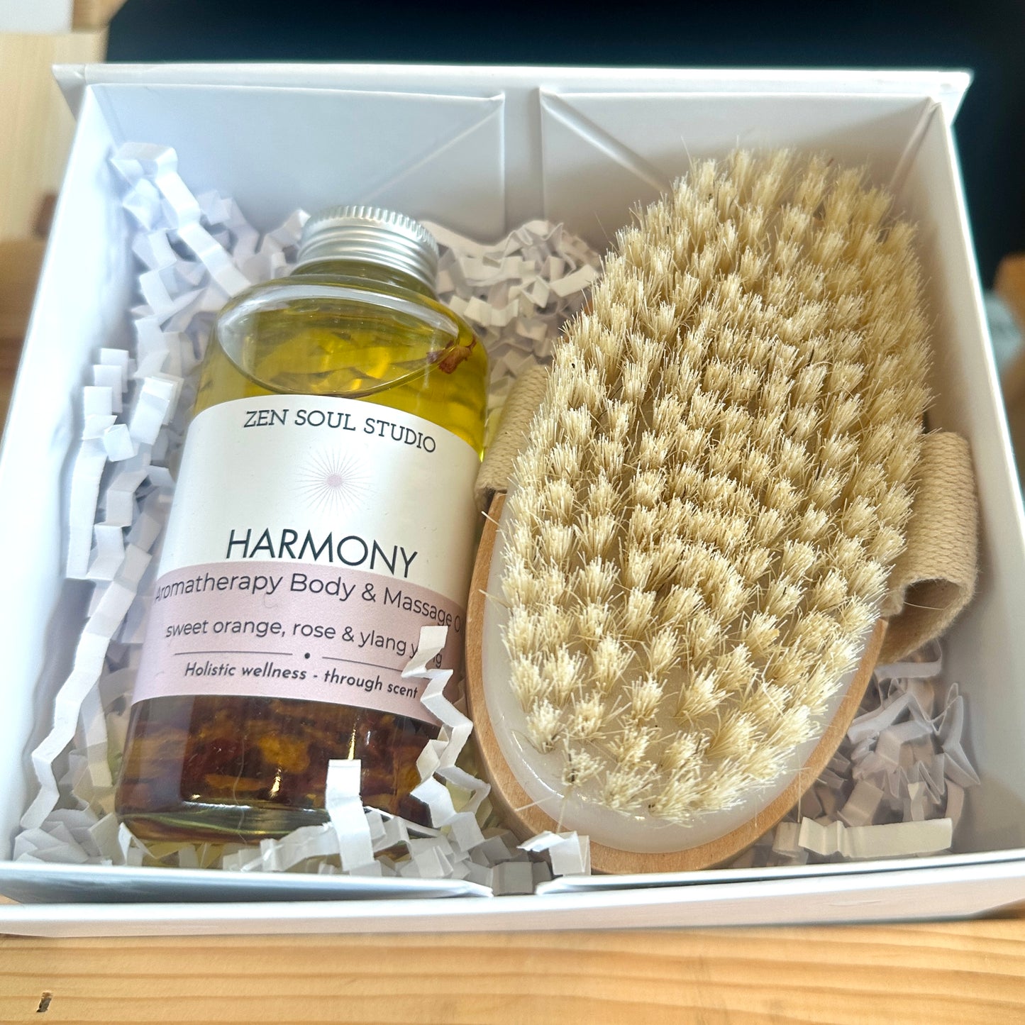 Exfoliating Dry Body Brush & Botanical Body Oil Set