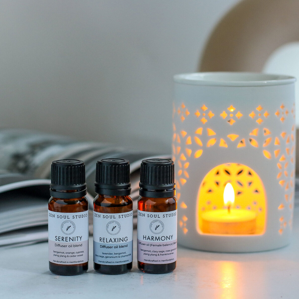 Aromatherapy blend oils & burner